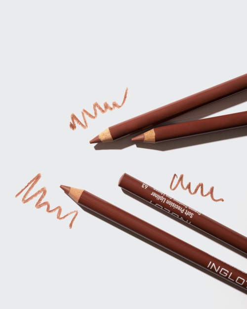 Set Machiaj pentru Buze Plump & Define Set Machiaj pentru Buze Plump & Define