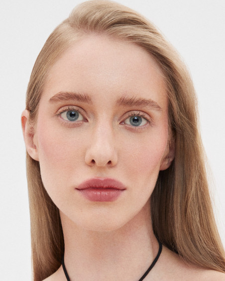 Gel pentru modelarea sprâncenelor