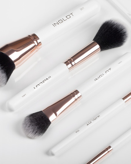 INGLOT PlayInn Makeup Brush 203