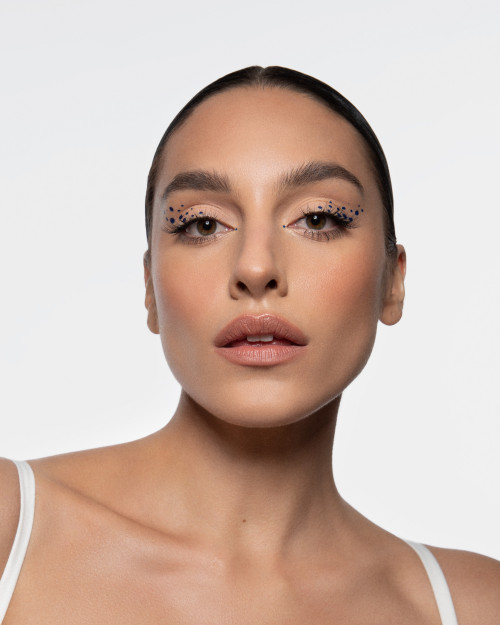 EYELINER-STILOU PENTRU OCHI ONE MOVE LIQUID EYELINER-STILOU PENTRU OCHI ONE MOVE LIQUID